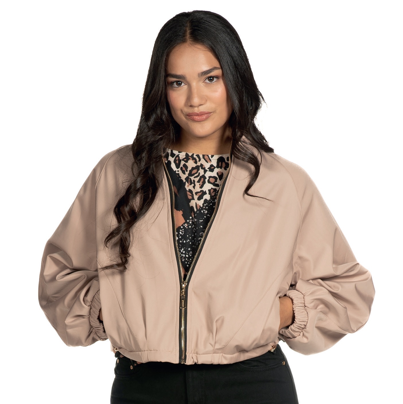 Cazadora estilo bomber con forro de cuadros