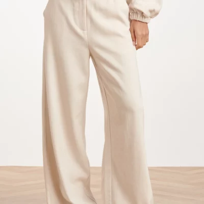 Pantalón beige de pierna ancha